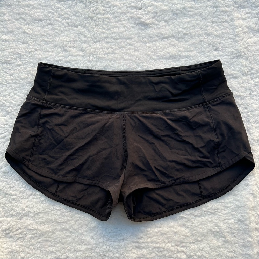 Lululemon low rise black shorts size 4